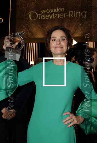 Amsterdam 12 oktober 2023
Televizierring 2023 in Carre .
Jet de Nijs kreeg de prijs voor het mooiste tv moment van het jaar gedraaid bij optreden van haar man Rob de Nijs .