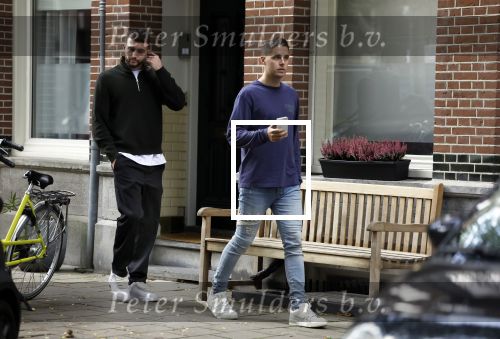 Amsterdam 5 oktober 2023
Joey Veerman en zijn vriendin Chantalle Schilder en hun baby zijn dagje in Amsterdam . Zezijn dar met Joel Drommel en zijn vriendin Laura v Leeuwen