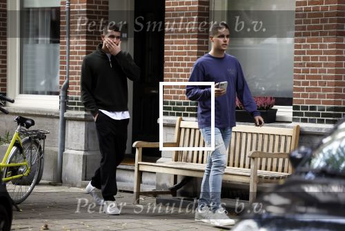 Amsterdam 5 oktober 2023
Joey Veerman en zijn vriendin Chantalle Schilder en hun baby zijn dagje in Amsterdam . Zezijn dar met Joel Drommel en zijn vriendin Laura v Leeuwen