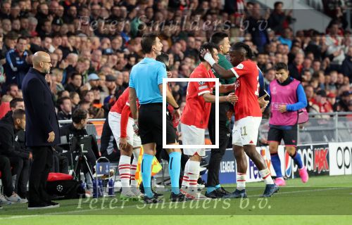 Eindhoven, 3 Oktober 2023
Championsleague PSV-Sevilla, eindstand 2-2
Johan Bakayoko met Hirving Lozano en Peter Bosz