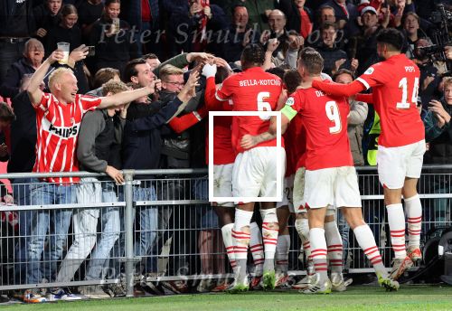 Eindhoven, 3 Oktober 2023
Championsleague PSV-Sevilla, eindstand 2-2
Jordan Teze scoort 2-2  met Armel Bella-Kotchap Noa Lang Luuk de Jong Sergino Dest en Jerdy Schouten