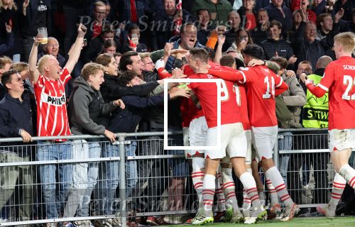 Eindhoven, 3 Oktober 2023
Championsleague PSV-Sevilla, eindstand 2-2
Jordan Teze scoort 2-2  met Armel Bella-Kotchap Noa Lang Luuk de Jong Sergino Dest en Jerdy Schouten
