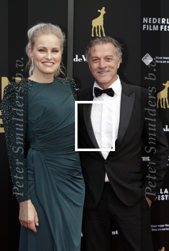 Utrecht 29 september 2023
Uitreiking gouden kalveren in de schouwburg van Utrecht. Jurgen Smit en Marit v Bohemen en haar dochter