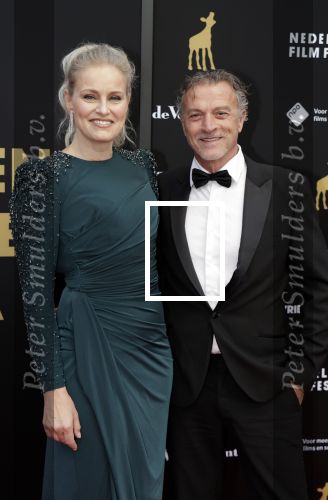 Utrecht 29 september 2023
Uitreiking gouden kalveren in de schouwburg van Utrecht. Jurgen Smit en Marit v Bohemen en haar dochter