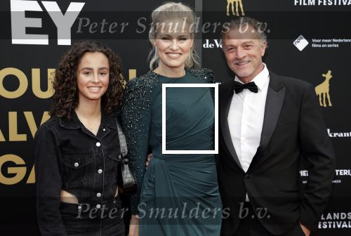 Utrecht 29 september 2023
Uitreiking gouden kalveren in de schouwburg van Utrecht. Jurgen Smit en Marit v Bohemen en haar dochter
