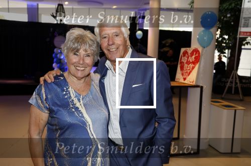 Hilversum 7 oktober 2023
Presentatie nieuwe magazine van Nicole des Bouvrie bij  Theater Gooiland. Klaas Wilting met zijn vrouw