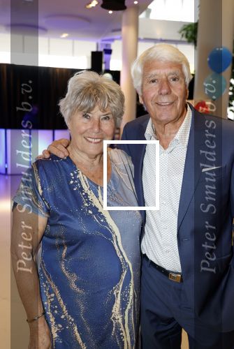 Hilversum 7 oktober 2023
Presentatie nieuwe magazine van Nicole des Bouvrie bij  Theater Gooiland. Klaas Wilting met zijn vrouw