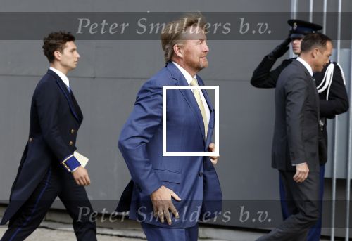Amsterdam 5 oktober 2023
Koning Willem Alexander arriveert bij koninklijk paleis op de dam en staat de pers te woord ivm lidsmaatschap Prins Bernhard aan partij van Adolf Hitler