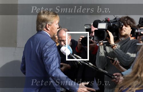 Amsterdam 5 oktober 2023
Koning Willem Alexander arriveert bij koninklijk paleis op de dam en staat de pers te woord ivm lidsmaatschap Prins Bernhard aan partij van Adolf Hitler