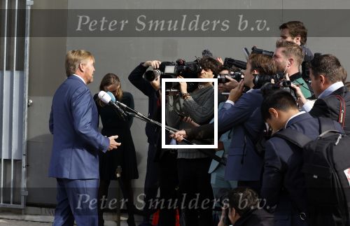 Amsterdam 5 oktober 2023
Koning Willem Alexander arriveert bij koninklijk paleis op de dam en staat de pers te woord ivm lidsmaatschap Prins Bernhard aan partij van Adolf Hitler