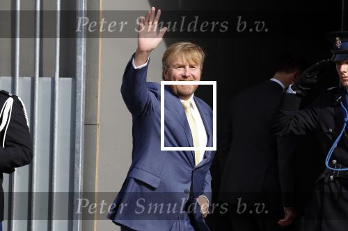 Amsterdam 5 oktober 2023
Koning Willem Alexander arriveert bij koninklijk paleis op de dam en staat de pers te woord ivm lidsmaatschap Prins Bernhard aan partij van Adolf Hitler
