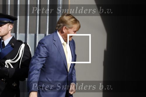 Amsterdam 5 oktober 2023
Koning Willem Alexander arriveert bij koninklijk paleis op de dam en staat de pers te woord ivm lidsmaatschap Prins Bernhard aan partij van Adolf Hitler