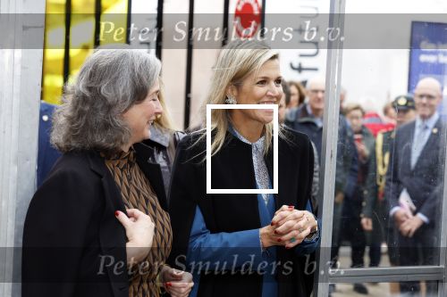 Eindhoven 26 oktober 2023
Koningin Maxima op bezok bij de dutch design week in Eindhoven . Maxima had haar goede vriendin Mariska Dietz mee genomen . Mariska Heeft paleis huis Den Bosch ingericht .