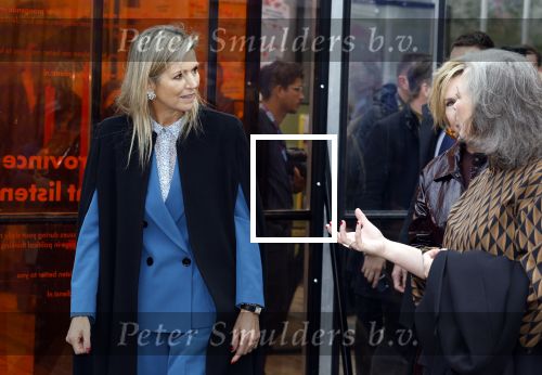 Eindhoven 26 oktober 2023
Koningin Maxima op bezok bij de dutch design week in Eindhoven . Maxima had haar goede vriendin Mariska Dietz mee genomen . Mariska Heeft paleis huis Den Bosch ingericht .