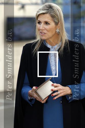 Eindhoven 26 oktober 2023
Koningin Maxima op bezok bij de dutch design week in Eindhoven . Maxima had haar goede vriendin Mariska Dietz mee genomen . Mariska Heeft paleis huis Den Bosch ingericht .