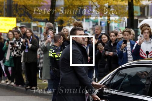 Eindhoven 26 oktober 2023
Koningin Maxima op bezok bij de dutch design week in Eindhoven . Maxima had haar goede vriendin Mariska Dietz mee genomen . Mariska Heeft paleis huis Den Bosch ingericht .