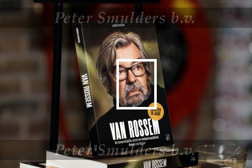 Utrecht 29 september 2023
Boekpresentatie Maarten v Rossem . Ook Philip Freriks kwam even kijken . De presentatie was bij boekhandel Broese