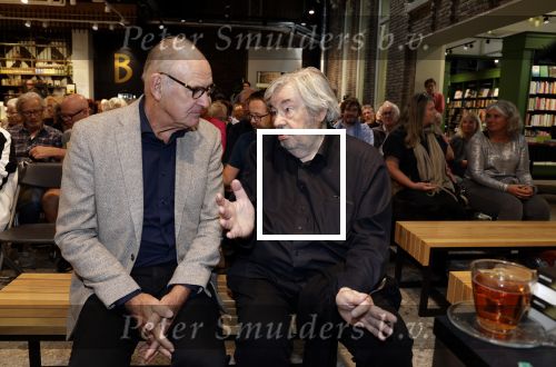 Utrecht 29 september 2023
Boekpresentatie Maarten v Rossem . Ook Philip Freriks kwam even kijken . De presentatie was bij boekhandel Broese