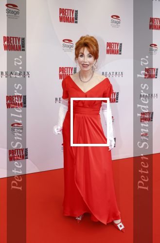 Utrecht 8 oktober 2023
Premiere Pretty Woman in het Beatrixtheater in Utrecht. Marijke Helwegen met Partner Harrie