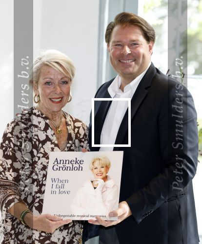 Soestdijk 4 oktober 2023
Presentatie LP Anneke Gronloh op Paleis Soestdijk
Marjon Lambriks en Bart Peeters