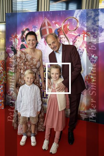 Amsterdam 30 september 2023
Premiere de Grote sinterklaasfilm in Pathe Noord.
Martin v Waardenberg