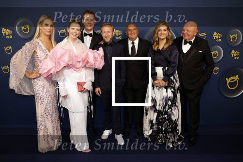Amsterdam 12 oktober 2023
Televizierring 2023 in Carre .
Noa Vahle won de prijs voor talent van het jaar. Oranje zomer met oa Merel Ek, Helene Hendriks, Noa Vahle Jack v gelder Raymond Mens Sam Hagens  en Pieter Cobelens
