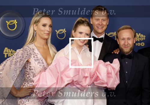 Amsterdam 12 oktober 2023
Televizierring 2023 in Carre .
Noa Vahle won de prijs voor talent van het jaar. Oranje zomer met oa Merel Ek, Helene Hendriks, Noa Vahle Jack v gelder Raymond Mens Sam Hagens  en Pieter Cobelens