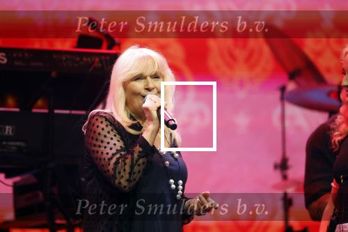 Tilburg 2 oktober 2023
Buma Prijzen in 013 in Tilburg .
Zangeres Mieke zingt samen met Marco Schuitmaker het liedje Engelbewaarder.