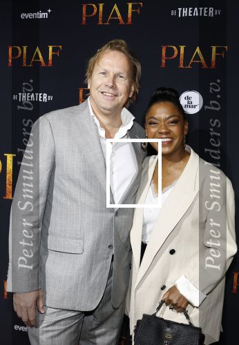 Amsterdam 13 oktober 2023
Premiere Piaf in het DeLamar theater.
Natacha Harlequin met partner