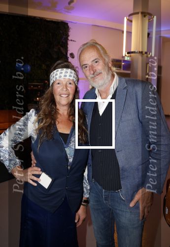 Hilversum 7 oktober 2023
Presentatie nieuwe magazine van Nicole des Bouvrie bij  Theater Gooiland. Nicole des Bouvrie met partner