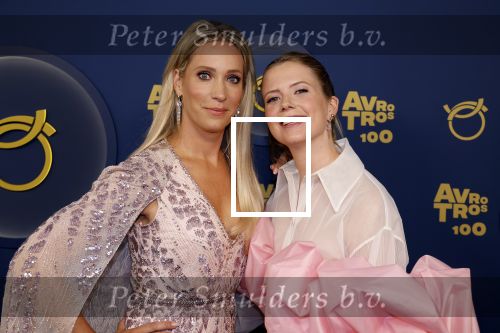 Amsterdam 12 oktober 2023
Televizierring 2023 in Carre .
Noa Vahle won de prijs voor talent van het jaar. Noa Vahle en Helene Hendriks