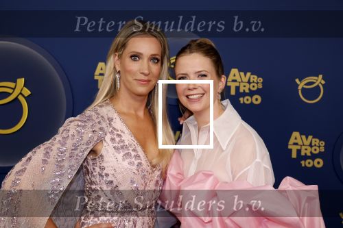 Amsterdam 12 oktober 2023
Televizierring 2023 in Carre .
Noa Vahle won de prijs voor talent van het jaar. Noa Vahle en Helene Hendriks
