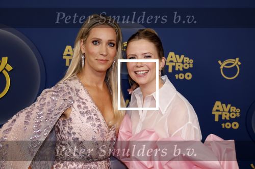 Amsterdam 12 oktober 2023
Televizierring 2023 in Carre .
Noa Vahle won de prijs voor talent van het jaar. Noa Vahle en Helene Hendriks