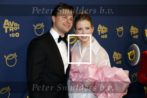 Amsterdam 12 oktober 2023
Televizierring 2023 in Carre .
Noa Vahle won de prijs voor talent van het jaar. Noa Vahle en haar vriend Tim de Wild