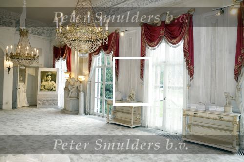 Soestdijk 11 oktober 2023
 Prinses Margarita de Bourbon de Parme poseert voorafgaand aan de opening van de tentoonstelling De vrouwen van Soestdijk op Paleis Soestdijk. In de tentoonstelling staan de vrouwen die het paleis gevormd hebben en er verbleven centraal, onder wie koningin Juliana, koningin-regentes Emma van Waldeck-Pyrmont  Interieur en foto\'s paleis Soestdijk