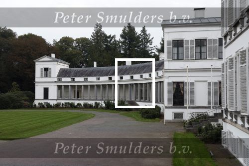 Soestdijk 11 oktober 2023
 Prinses Margarita de Bourbon de Parme poseert voorafgaand aan de opening van de tentoonstelling De vrouwen van Soestdijk op Paleis Soestdijk. In de tentoonstelling staan de vrouwen die het paleis gevormd hebben en er verbleven centraal, onder wie koningin Juliana, koningin-regentes Emma van Waldeck-Pyrmont  Interieur en foto\'s paleis Soestdijk