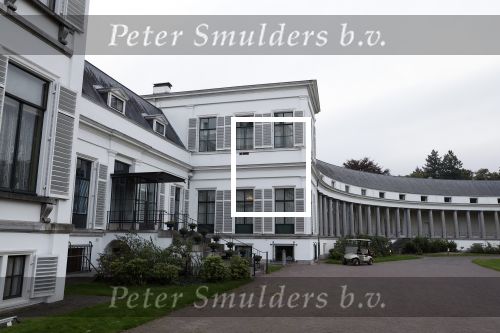 Soestdijk 11 oktober 2023
 Prinses Margarita de Bourbon de Parme poseert voorafgaand aan de opening van de tentoonstelling De vrouwen van Soestdijk op Paleis Soestdijk. In de tentoonstelling staan de vrouwen die het paleis gevormd hebben en er verbleven centraal, onder wie koningin Juliana, koningin-regentes Emma van Waldeck-Pyrmont  Interieur en foto\'s paleis Soestdijk
