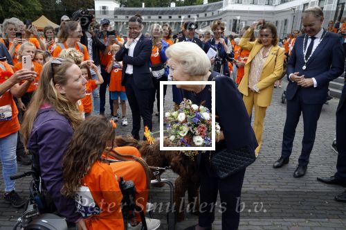 Soestdijk 7 oktober 2023
Prinses Beatrix is bij de walk voor het spierfonds waarvan de finish bij Paleis Soestdijk is.
