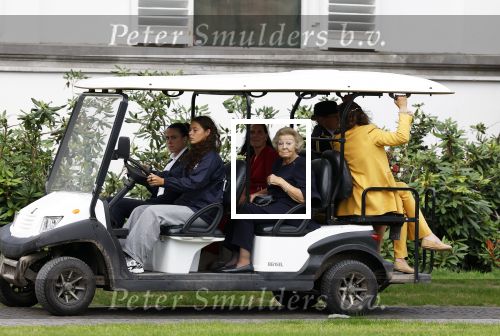 Soestdijk 7 oktober 2023
Prinses Beatrix is bij de walk voor het spierfonds waarvan de finish bij Paleis Soestdijk is.