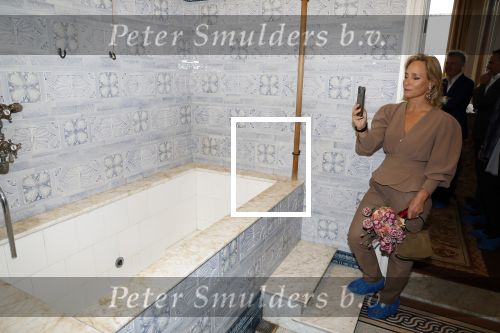 Soestdijk 11 oktober 2023
 Prinses Margarita de Bourbon de Parme poseert voorafgaand aan de opening van de tentoonstelling De vrouwen van Soestdijk op Paleis Soestdijk. In de tentoonstelling staan de vrouwen die het paleis gevormd hebben en er verbleven centraal, onder wie koningin Juliana, koningin-regentes Emma van Waldeck-Pyrmont en prinses