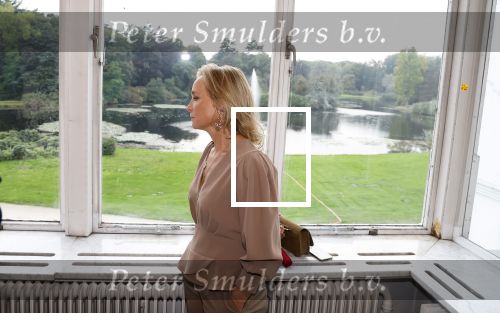 Soestdijk 11 oktober 2023
 Prinses Margarita de Bourbon de Parme poseert voorafgaand aan de opening van de tentoonstelling De vrouwen van Soestdijk op Paleis Soestdijk. In de tentoonstelling staan de vrouwen die het paleis gevormd hebben en er verbleven centraal, onder wie koningin Juliana, koningin-regentes Emma van Waldeck-Pyrmont en prinses