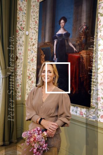 Soestdijk 11 oktober 2023
 Prinses Margarita de Bourbon de Parme poseert voorafgaand aan de opening van de tentoonstelling De vrouwen van Soestdijk op Paleis Soestdijk. In de tentoonstelling staan de vrouwen die het paleis gevormd hebben en er verbleven centraal, onder wie koningin Juliana, koningin-regentes Emma van Waldeck-Pyrmont en prinses