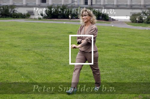 Soestdijk 11 oktober 2023
 Prinses Margarita de Bourbon de Parme poseert voorafgaand aan de opening van de tentoonstelling De vrouwen van Soestdijk op Paleis Soestdijk. In de tentoonstelling staan de vrouwen die het paleis gevormd hebben en er verbleven centraal, onder wie koningin Juliana, koningin-regentes Emma van Waldeck-Pyrmont en prinses