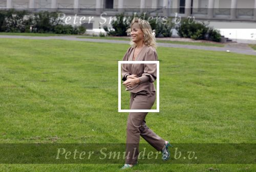 Soestdijk 11 oktober 2023
 Prinses Margarita de Bourbon de Parme poseert voorafgaand aan de opening van de tentoonstelling De vrouwen van Soestdijk op Paleis Soestdijk. In de tentoonstelling staan de vrouwen die het paleis gevormd hebben en er verbleven centraal, onder wie koningin Juliana, koningin-regentes Emma van Waldeck-Pyrmont en prinses