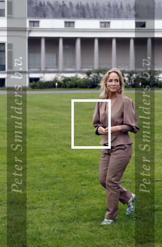 Soestdijk 11 oktober 2023
 Prinses Margarita de Bourbon de Parme poseert voorafgaand aan de opening van de tentoonstelling De vrouwen van Soestdijk op Paleis Soestdijk. In de tentoonstelling staan de vrouwen die het paleis gevormd hebben en er verbleven centraal, onder wie koningin Juliana, koningin-regentes Emma van Waldeck-Pyrmont en prinses