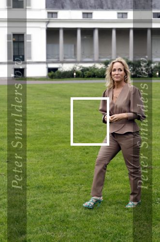 Soestdijk 11 oktober 2023
 Prinses Margarita de Bourbon de Parme poseert voorafgaand aan de opening van de tentoonstelling De vrouwen van Soestdijk op Paleis Soestdijk. In de tentoonstelling staan de vrouwen die het paleis gevormd hebben en er verbleven centraal, onder wie koningin Juliana, koningin-regentes Emma van Waldeck-Pyrmont en prinses