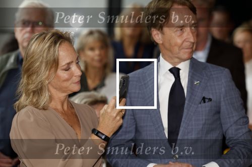 Soestdijk 11 oktober 2023
 Prinses Margarita de Bourbon de Parme poseert voorafgaand aan de opening van de tentoonstelling De vrouwen van Soestdijk op Paleis Soestdijk. In de tentoonstelling staan de vrouwen die het paleis gevormd hebben en er verbleven centraal, onder wie koningin Juliana, koningin-regentes Emma van Waldeck-Pyrmont .Prinses Margarita en Cees Wijburg