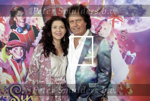 Amsterdam 30 september 2023
Premiere de Grote sinterklaasfilm in Pathe Noord.
Rene Leblanc met partner Jolanda