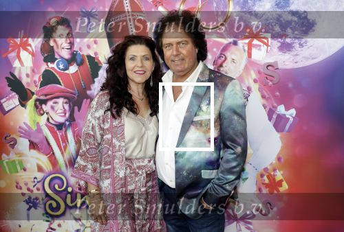 Amsterdam 30 september 2023
Premiere de Grote sinterklaasfilm in Pathe Noord.
Rene Leblanc met partner Jolanda