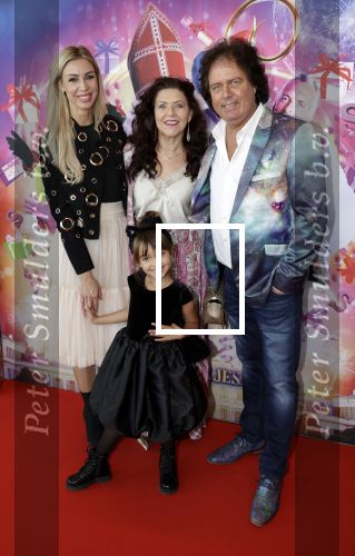 Amsterdam 30 september 2023
Premiere de Grote sinterklaasfilm in Pathe Noord.
Rene Leblanc met partner Jolanda